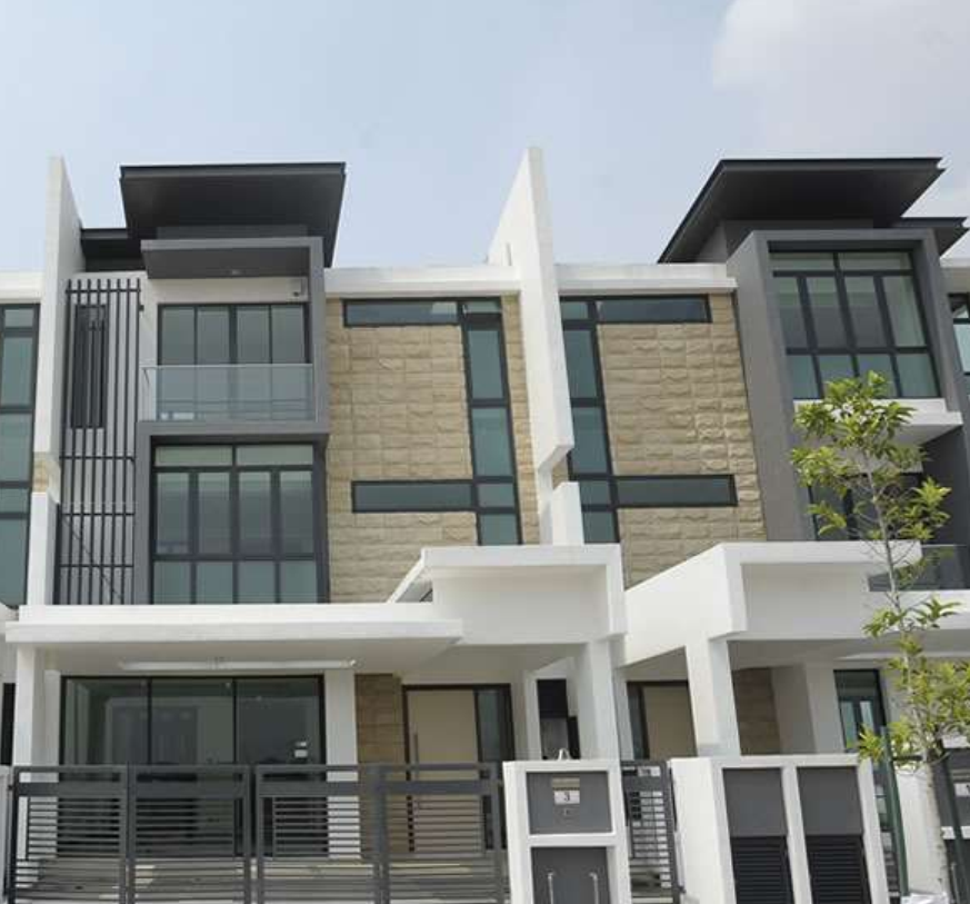 Superlink, Shah Alam
